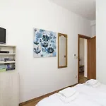 Guest House Kalauz